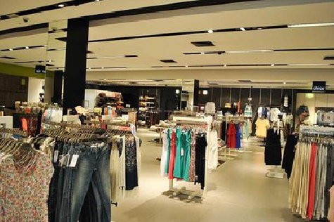 宜君商场里的店面怎么装修？